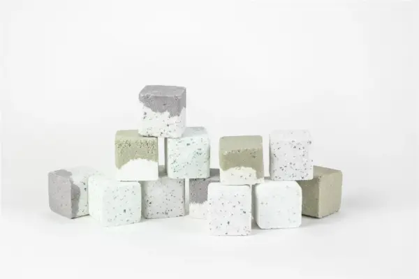 Earthy Shower Steamer Gift Box for Men and Women