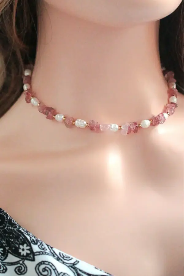 "Luau Party" | Natural Strawberry Quartz Crystal & Freshwater Pearls Choker
