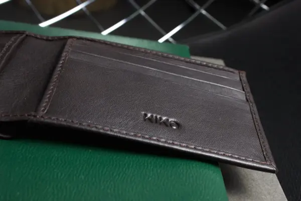 Classic Bifold