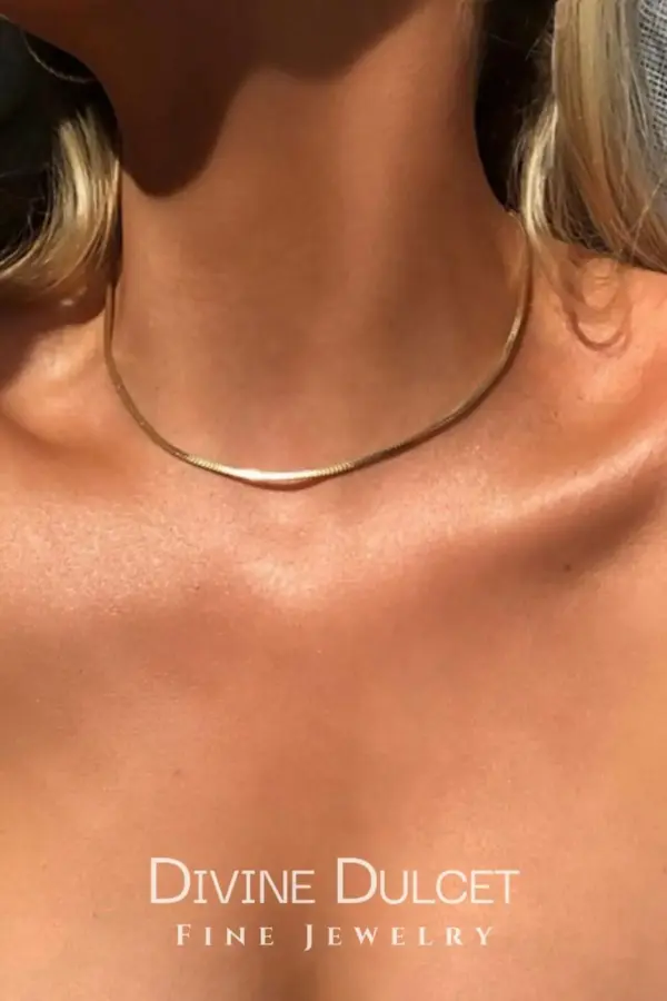 18K Flat Chain Choker