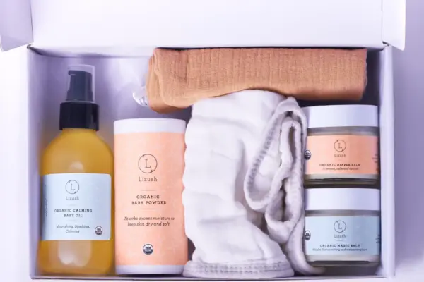 Organic full care new baby gift set welcome little one
