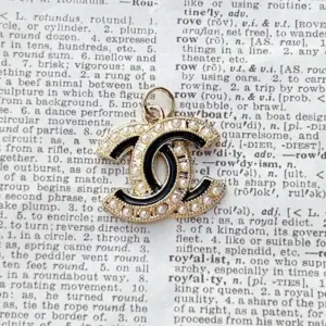 Designer Zipper Pull Goldtone Black Accent Pearl