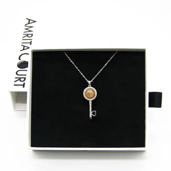 Magic Key Aroma Necklace - Golden Snitch | Energy & Healing | Diffuse on the go