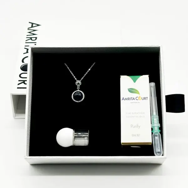 Sterling Silver Crown Jewel Aroma Necklace - Navy | Energy & Healing | Diffuse on the go