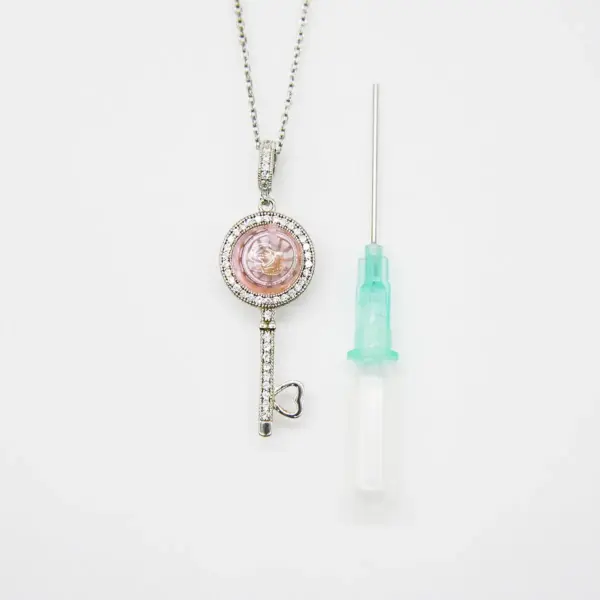 Magic Key Aroma Necklace - Amortentia Pink | Energy & Healing | Diffuse on the go