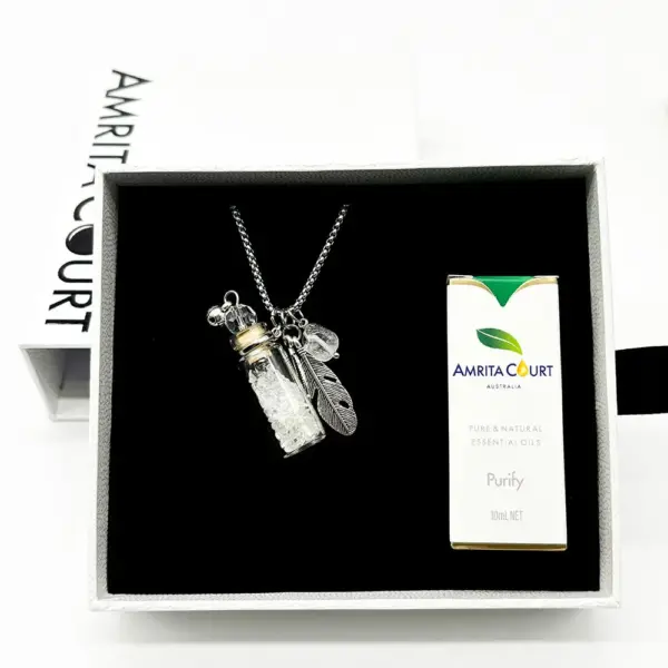 Clear Quartz Diffusing Necklace | Energy & Healing | Diffusing on the go | Perfect Gift