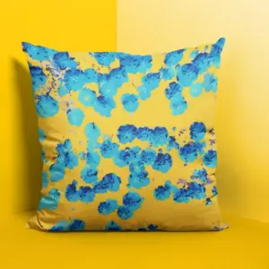 Hoelevenn Cushion/Pillow