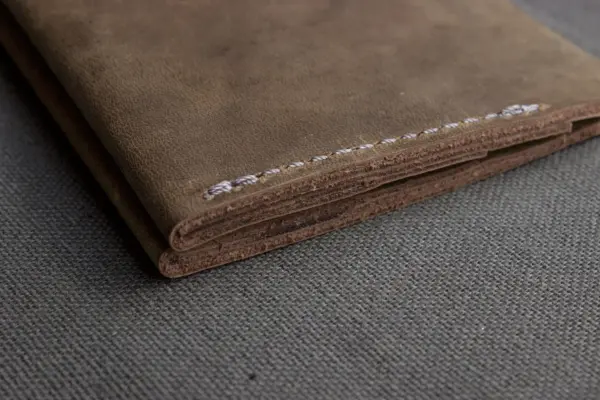Buck Bifold