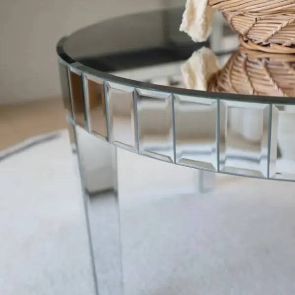 Dazzling Sliver Round Coffee Table with Starburst Mirror Mosaic Design, Glass Top for Living Room, Luxury Sofa Center Table, Modern Home Decor (31.5'' W * 31.5'' D * 18''H)