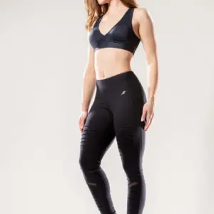 7299588_large.webp