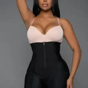 Feeling My Curves Bodyshaper
