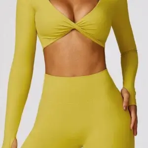 Quick-drying tight-fitting long-sleeved yoga bra