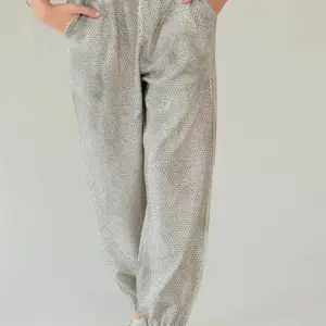 Davi & Dani Rhinestone Elastic Waist Joggers